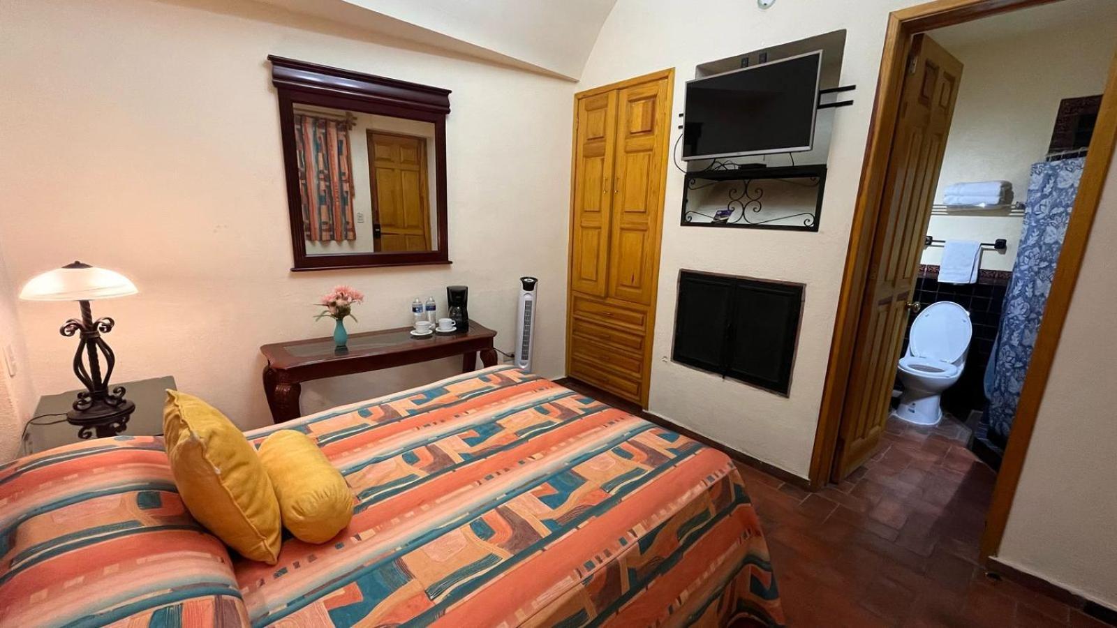 Hotel Antigua Casa De Piedra San Miguel de Allende Exteriör bild